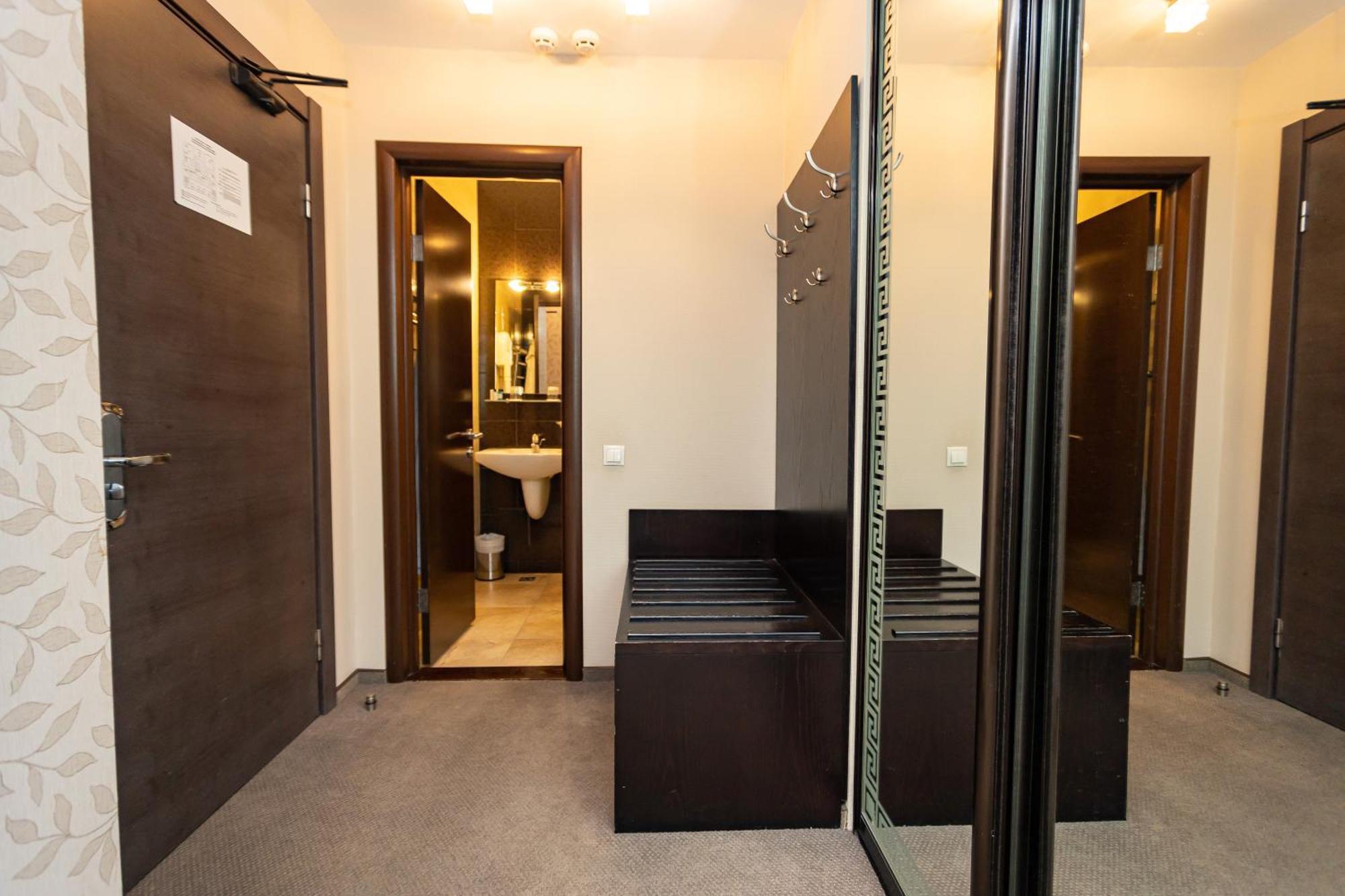 Riverside- Hotel And Mice Chernihiv Ngoại thất bức ảnh