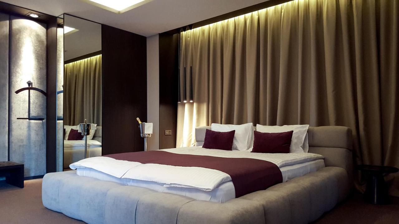 Riverside- Hotel And Mice Chernihiv Ngoại thất bức ảnh