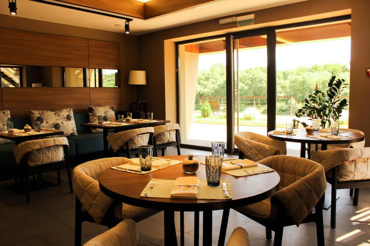 Riverside- Hotel And Mice Chernihiv Tiện nghi bức ảnh