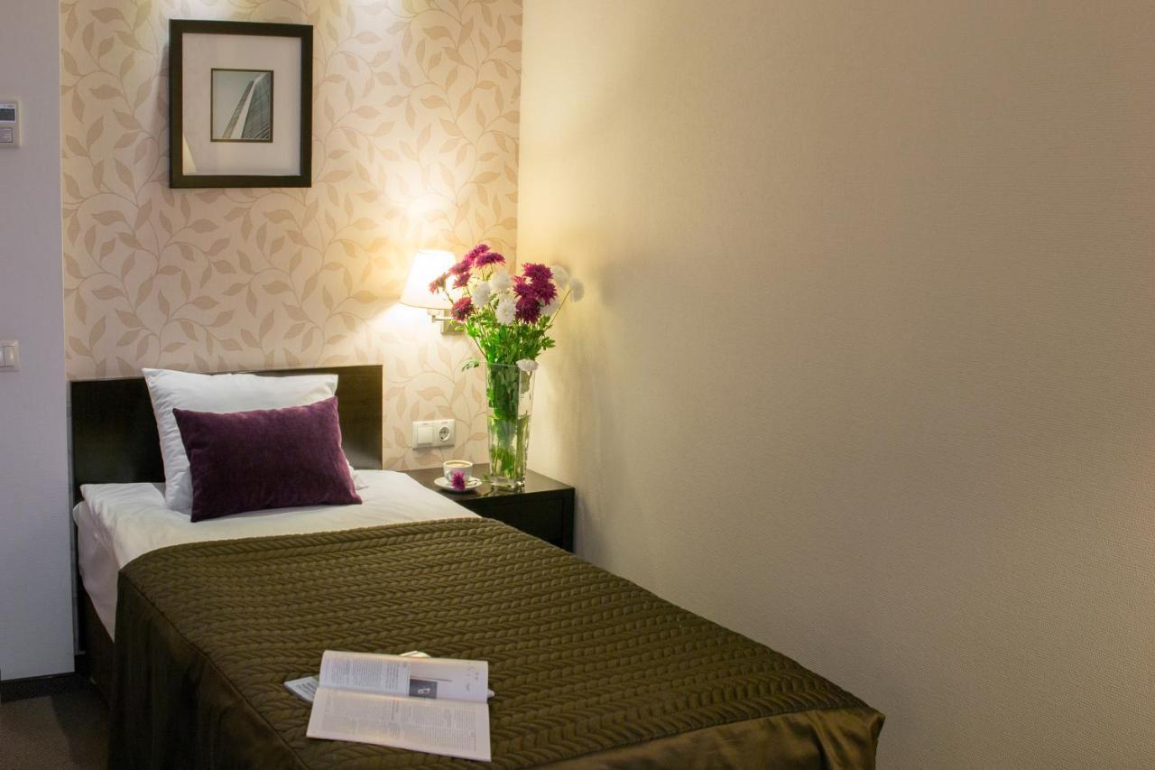 Riverside- Hotel And Mice Chernihiv Ngoại thất bức ảnh
