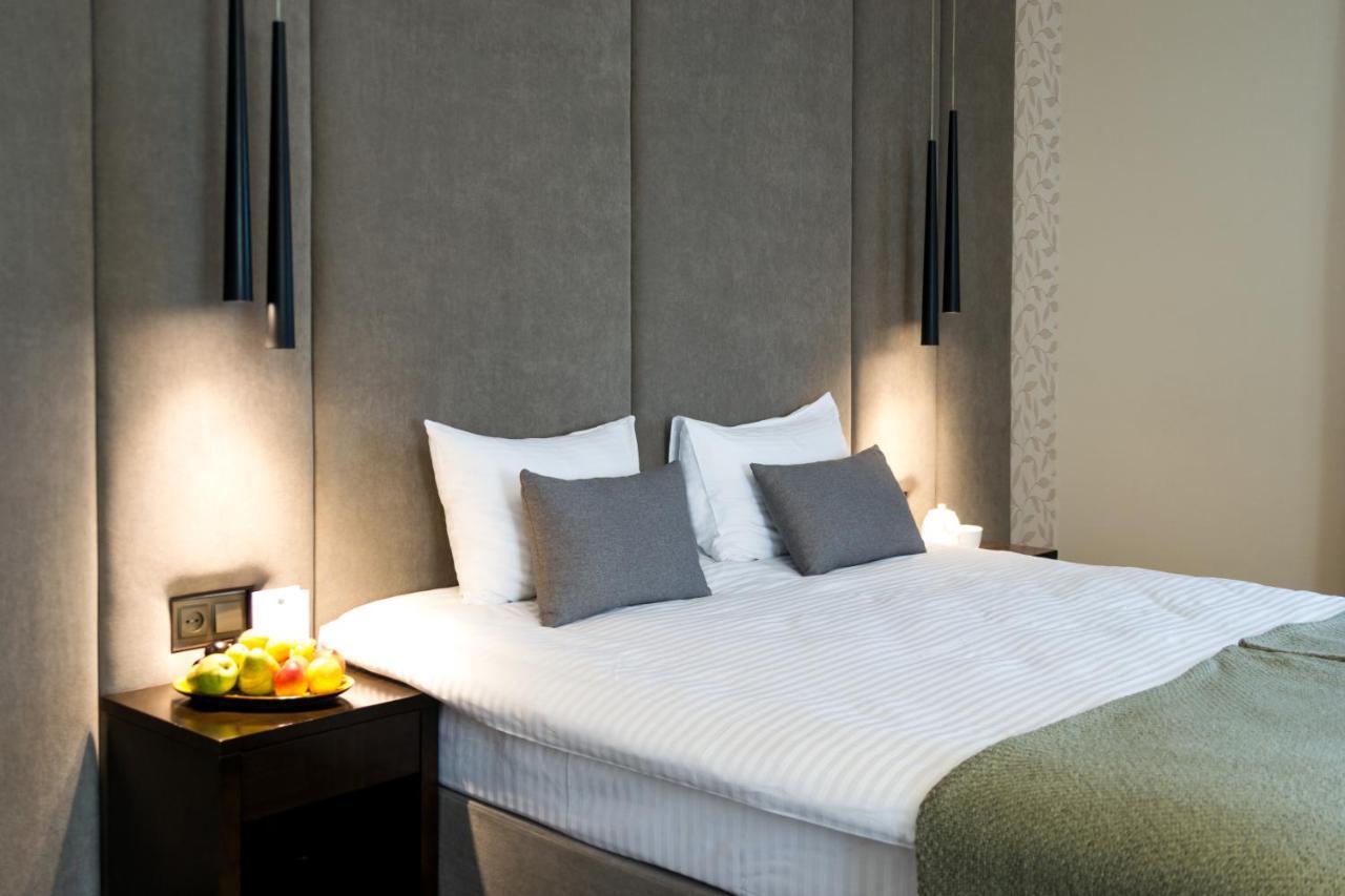 Riverside- Hotel And Mice Chernihiv Ngoại thất bức ảnh