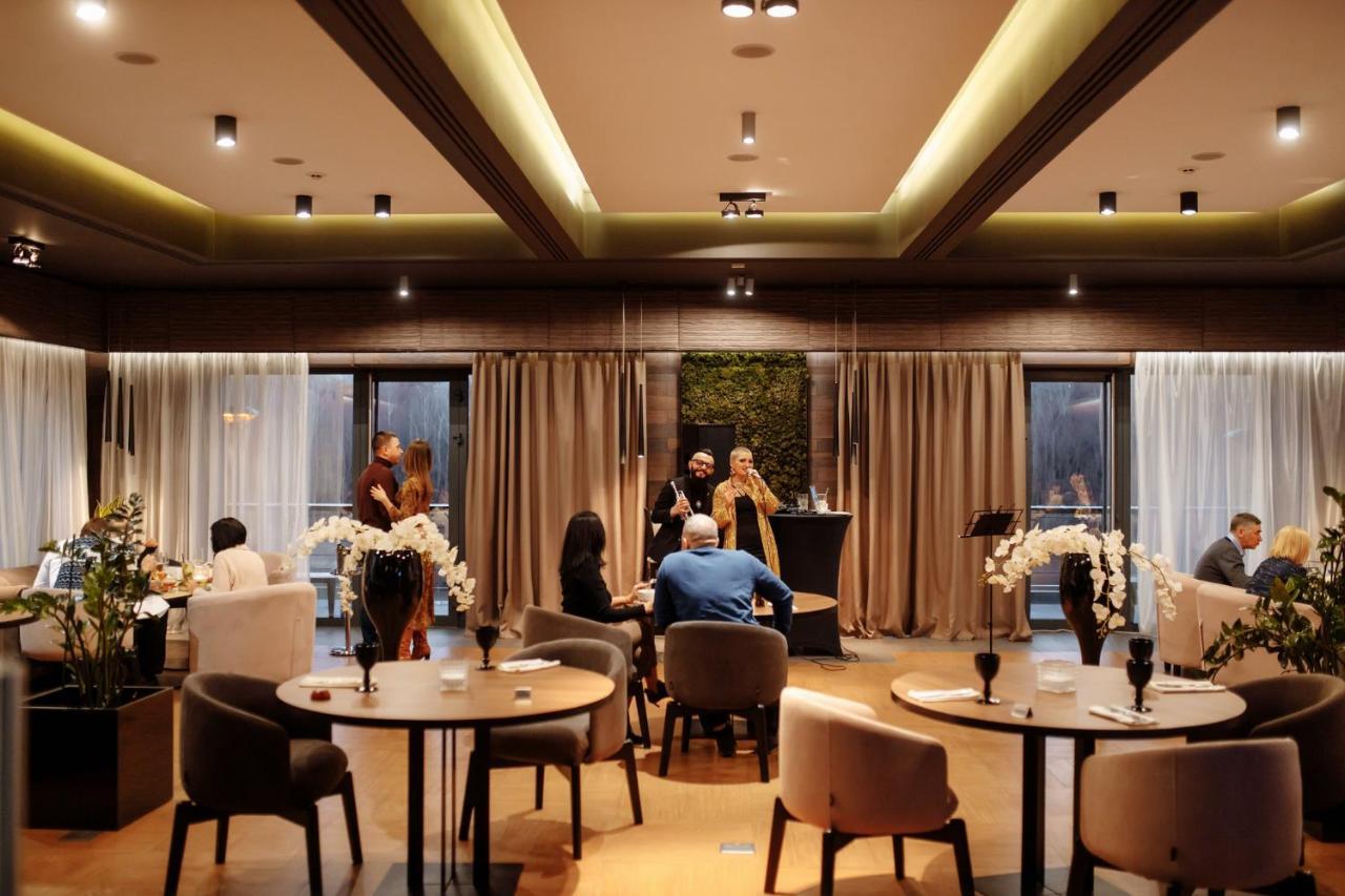 Riverside- Hotel And Mice Chernihiv Ngoại thất bức ảnh