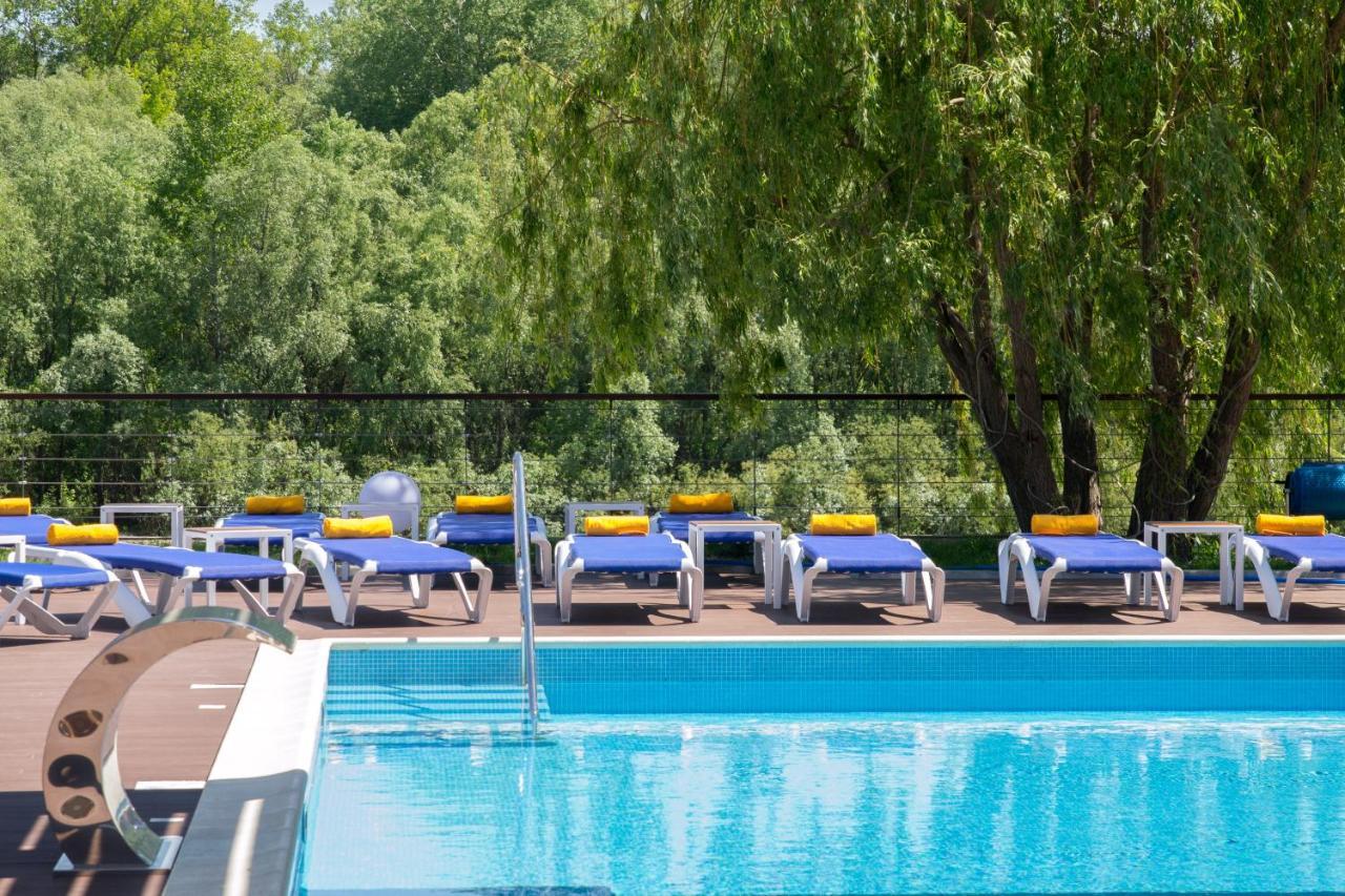Riverside- Hotel And Mice Chernihiv Ngoại thất bức ảnh